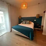 Hostel Casal De Pelaio *